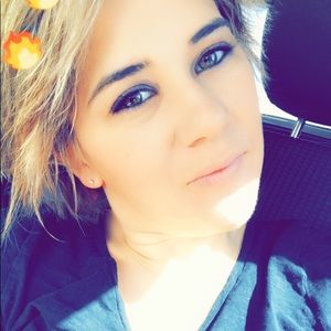 Meet your Posher, Kay